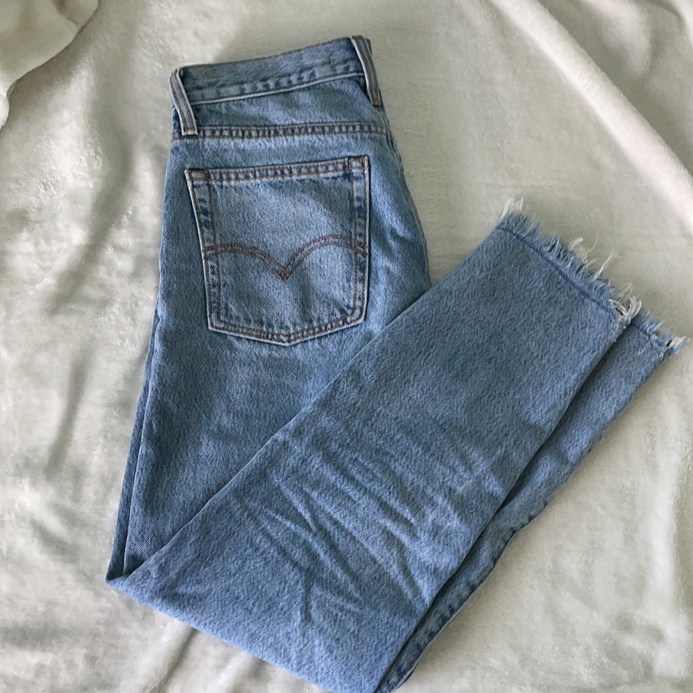 Levi’s Wedgie Jeans
